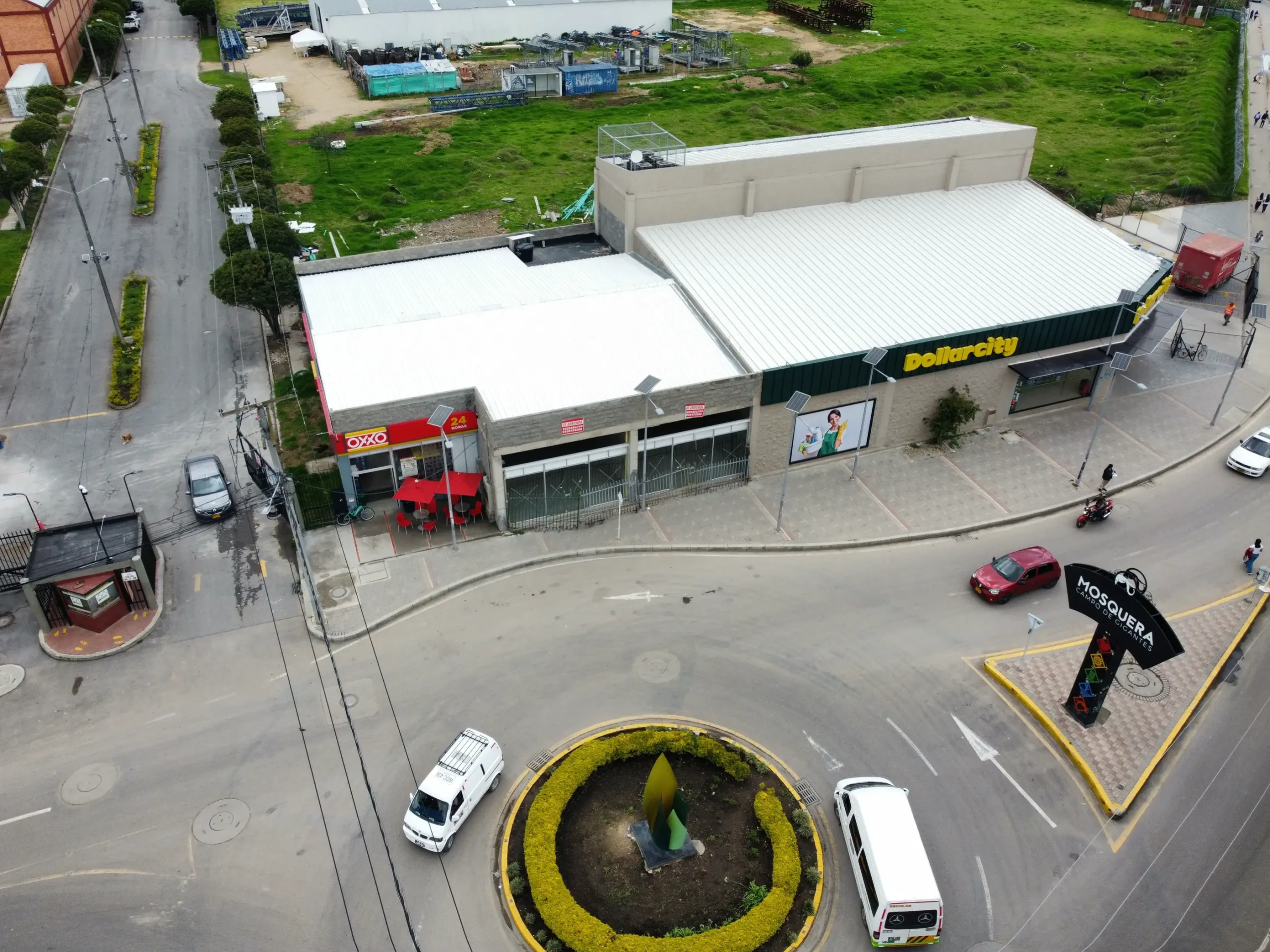 LOCALES COMERCIALES MOSQUERA I